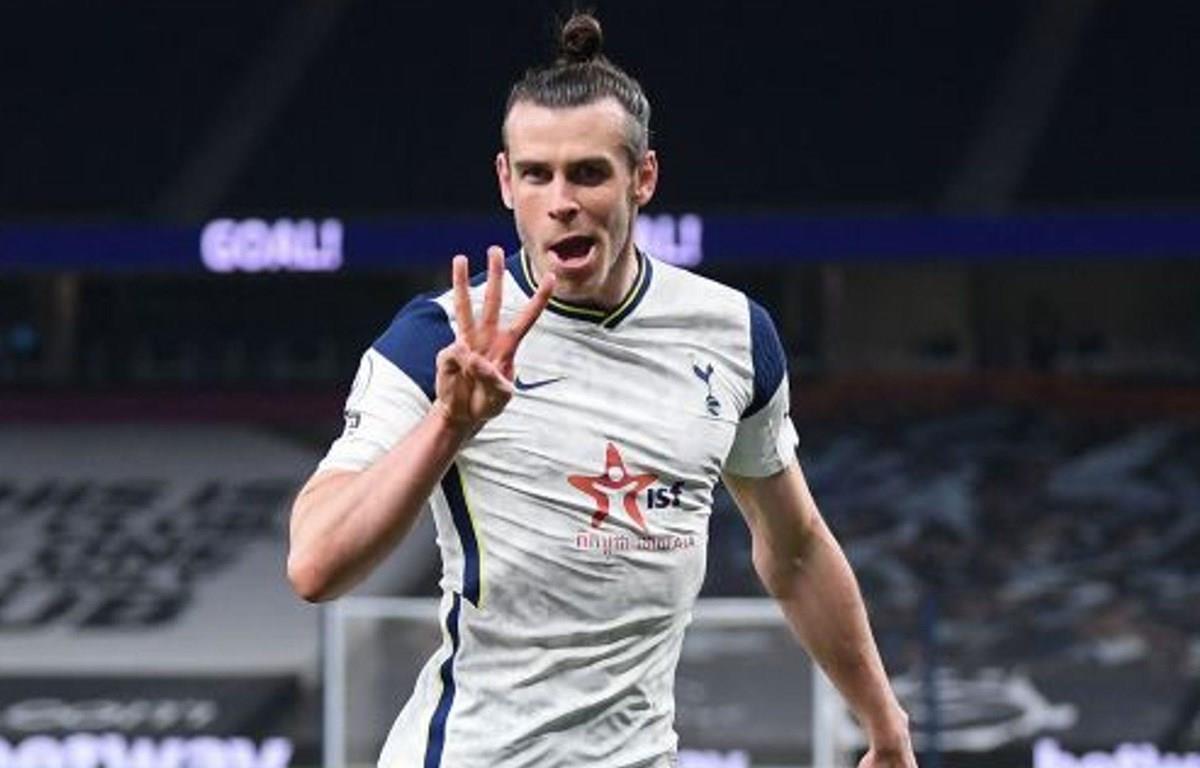 Bale giúp Tottenham thắng, trận M.U-Liverpool bị hoãn vì fan làm loạn