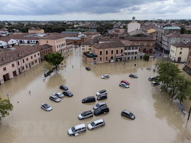 'Thung lũng ẩm thực' của Italy tan hoang sau 2 trận lũ lụt khủng khiếp
