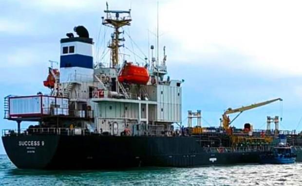 Cướp biển tấn công tàu chở dầu treo cờ Singapore tại khu vực Tây Phi