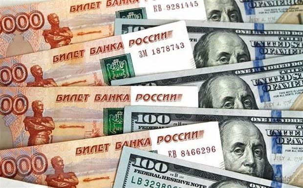 Đà giảm kéo dài, đồng ruble của Nga tiếp tục suy yếu so với đồng USD