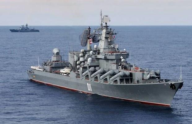 Các tàu hộ tống của Nga tiến hành diễn tập triển khai chiến đấu
