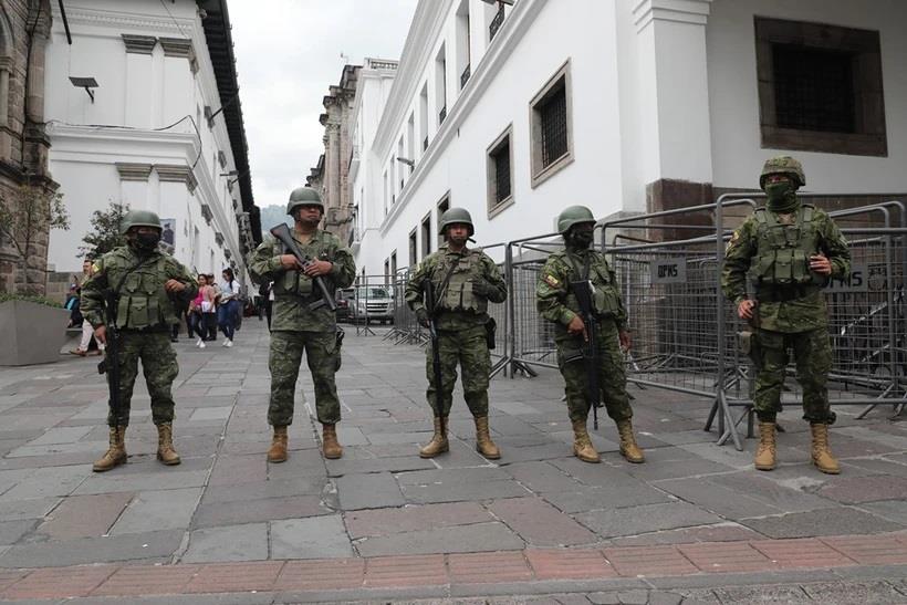 Tổng thống Ecuador tuyên bố thẳng tay trừng trị các băng đảng tội phạm