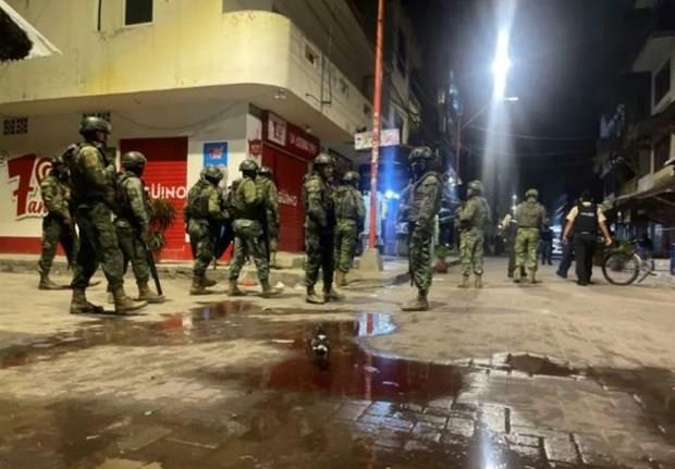 Xả súng tại một nhà hàng ở Ecuador khiến 6 người thiệt mạng