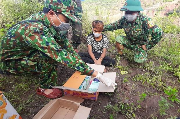 Bắt giữ đối tượng trong đường dây buôn ma túy từ Lào về Việt Nam
