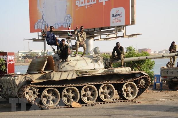 Tổng thống Mỹ cảnh báo trừng phạt các bên giao tranh tại Sudan