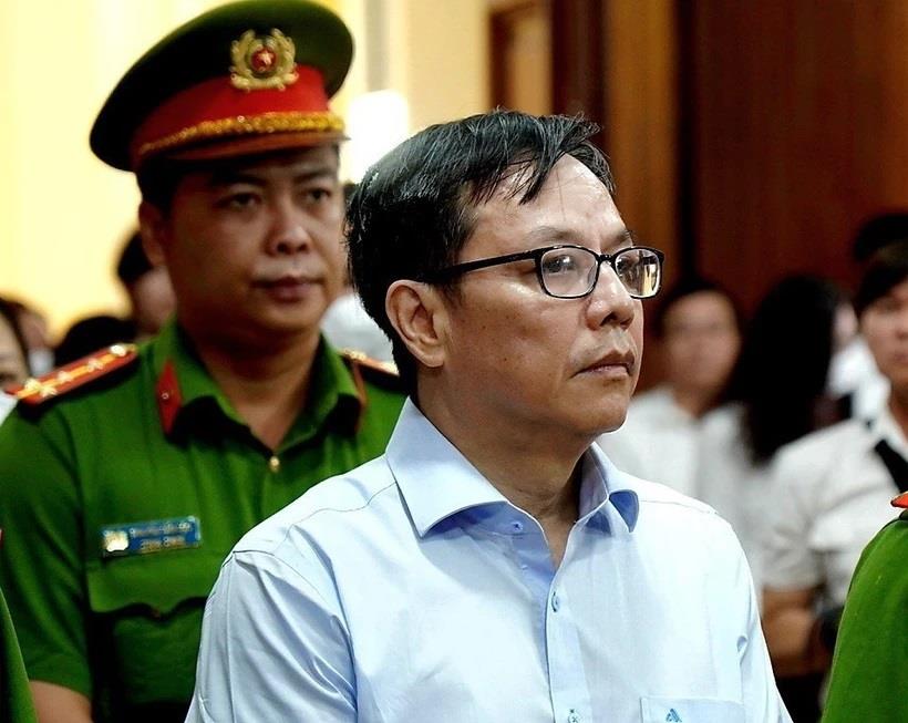Lạm quyền khi thi hành công vụ, cựu Chủ tịch Saigon Co.op lĩnh án 10 năm tù