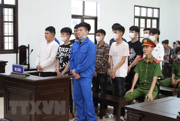 Ninh Thuận: Xét xử nhóm đối tượng mang hung khí 'xử lý' đối thủ