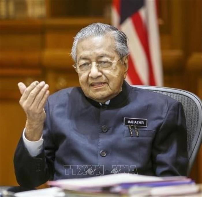 Thủ tướng Mahathir cam kết chuyển giao quyền lực sau 2 năm cầm quyền