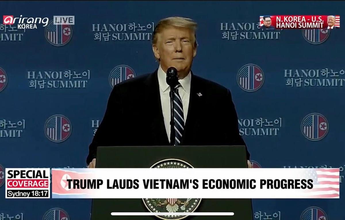 Trực tiếp: Ông Trump kết thúc họp báo và ra sân bay rời Hà Nội