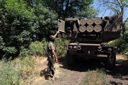 Mỹ thông báo gói viện trợ vũ khí hơn 1 tỷ USD cho Ukraine