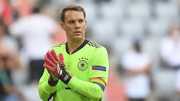 UEFA ngừng điều tra về chiếc băng đội trưởng đội tuyển Đức