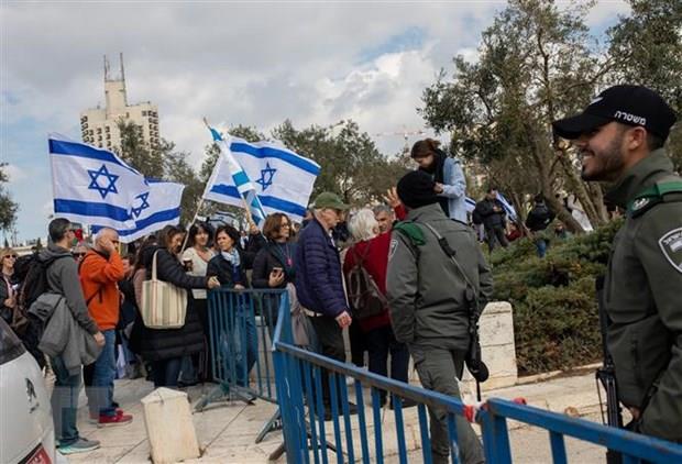 Biểu tình bên ngoài trụ sở Quốc hội Israel phản đối cải cách tư pháp