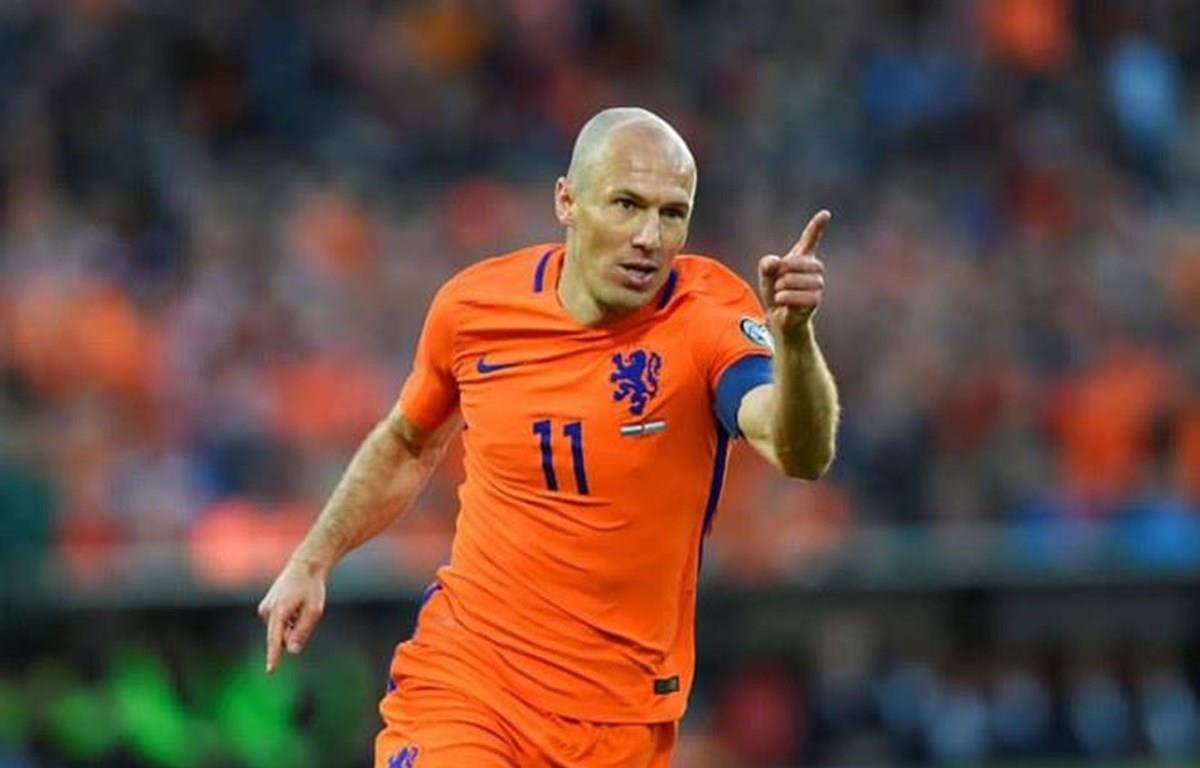 Arjen Robben - Siêu sao bóng đá Hà Lan và Bayern giải nghệ ở tuổi 37