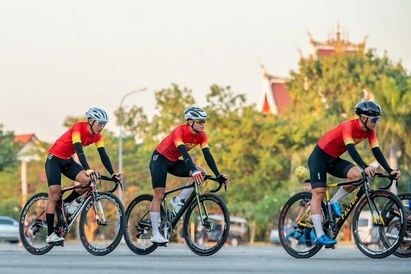 Giải đua xe đạp hữu nghị Campuchia-Lào-Việt Nam lần thứ nhất