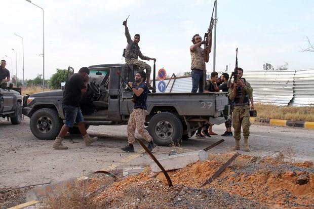 Đức, Pháp, Italy dọa trừng phạt các nước can thiệp vào tình hình Libya