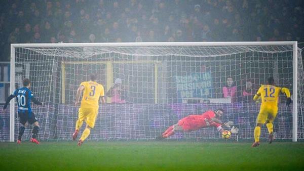 Bán kết Coppa Italia  “Người nhện” Buffon giúp Juventus giành lợi thế trên sân khách