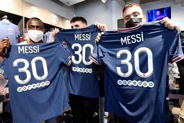 Siêu sao Lionel Messi và lợi ích đem lại cho bóng đá Pháp