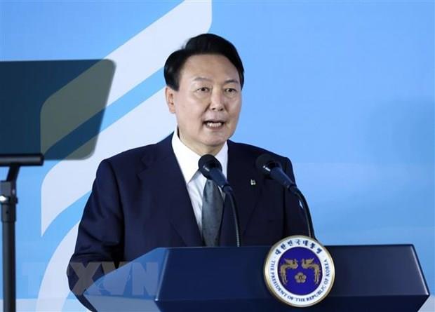 Tổng thống Hàn Quốc tuyên bố "không phô diễn chính trị" với Triều Tiên