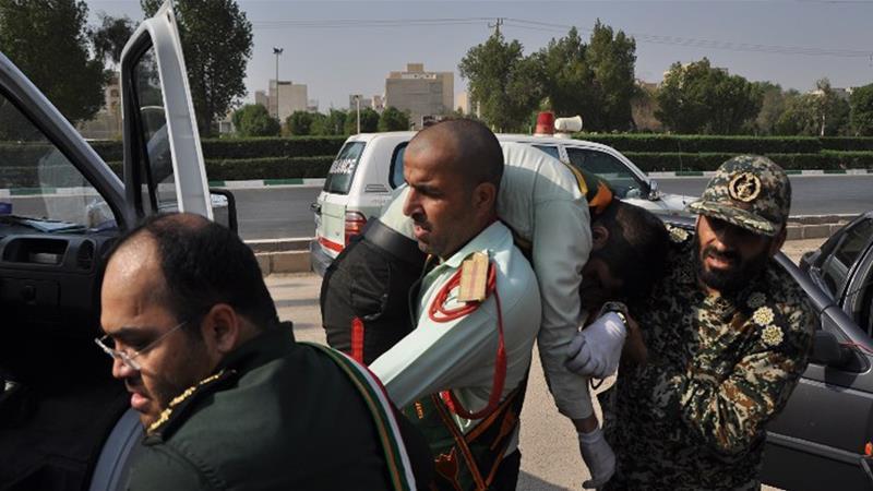 Iran: Tấn công khủng bố tại lễ duyệt binh khiến hàng chục người thương vong