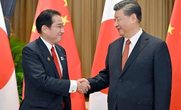 Cuộc gặp đầu tiên giữa lãnh đạo Nhật-Trung trong gần 3 năm qua