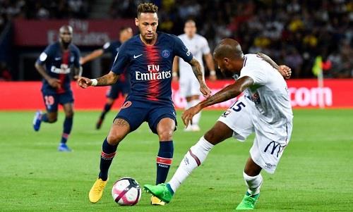 Neymar ghi bàn trong trận ra mắt của Buffon tại Ligue 1