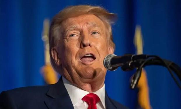 Donald Trump chê Fox News dùng ảnh chân dung xấu trong bài viết về ông