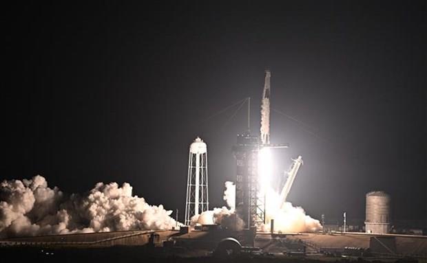 Tàu Dragon của SpaceX vận chuyển hàng tiếp tế lên Trạm Vũ trụ Quốc tế