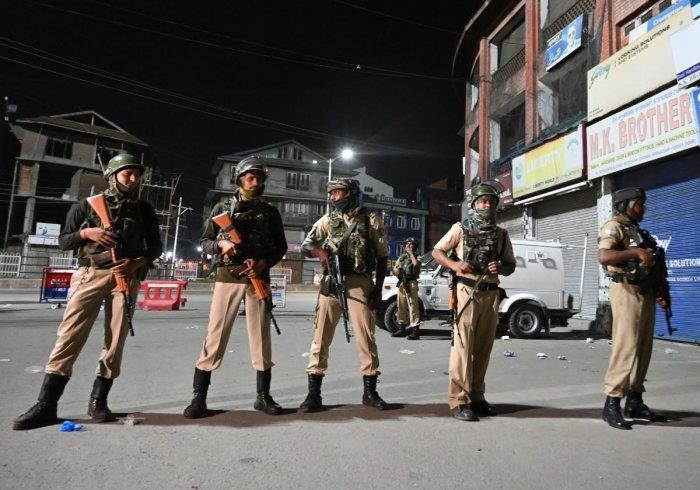 Ấn Độ hạn chế các hoạt động công cộng tại khu vực Kashmir