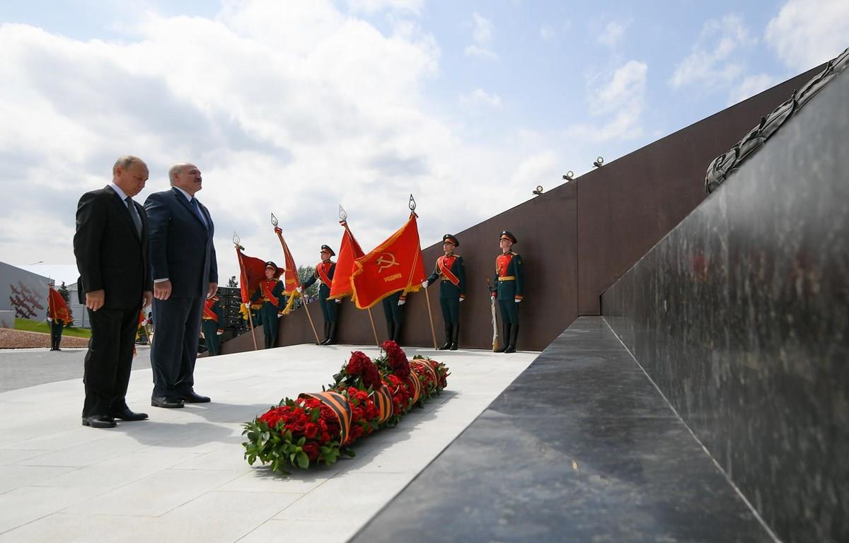 Tổng thống Nga, Belarus khai trương đài tưởng niệm người lính Liên Xô