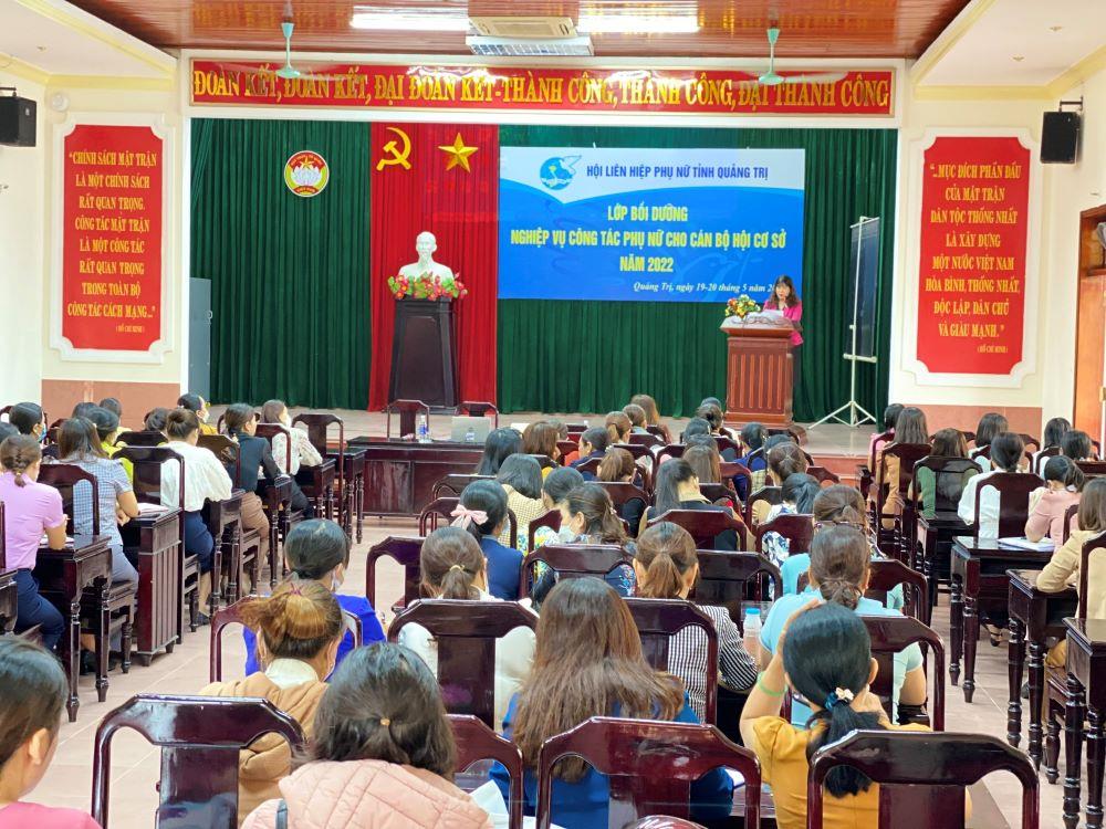 Hội LHPN tỉnh Quảng Trị tổ chức lớp bồi dưỡng nghiệp vụ công tác phụ nữ năm 2022