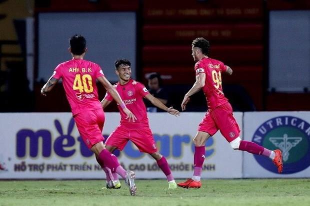 Hạ Hải Phòng, Sài Gòn FC leo lên ngôi đầu với thành tích bất bại