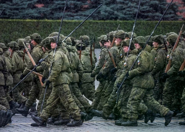 Nga bắt đầu lệnh ngừng bắn kéo dài 3 ngày với Ukraine