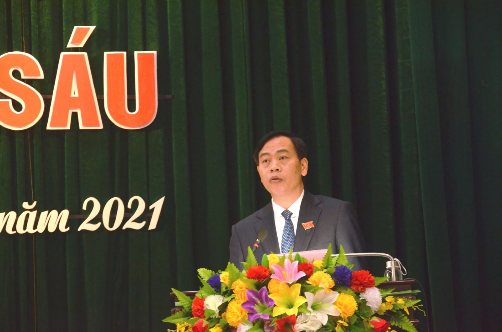 Phó Bí thư Thường trực Tỉnh ủy, Chủ tịch HĐND tỉnh Nguyễn Đăng Quang phát biểu khai mạc kỳ họp - Ảnh: Lê Minh
